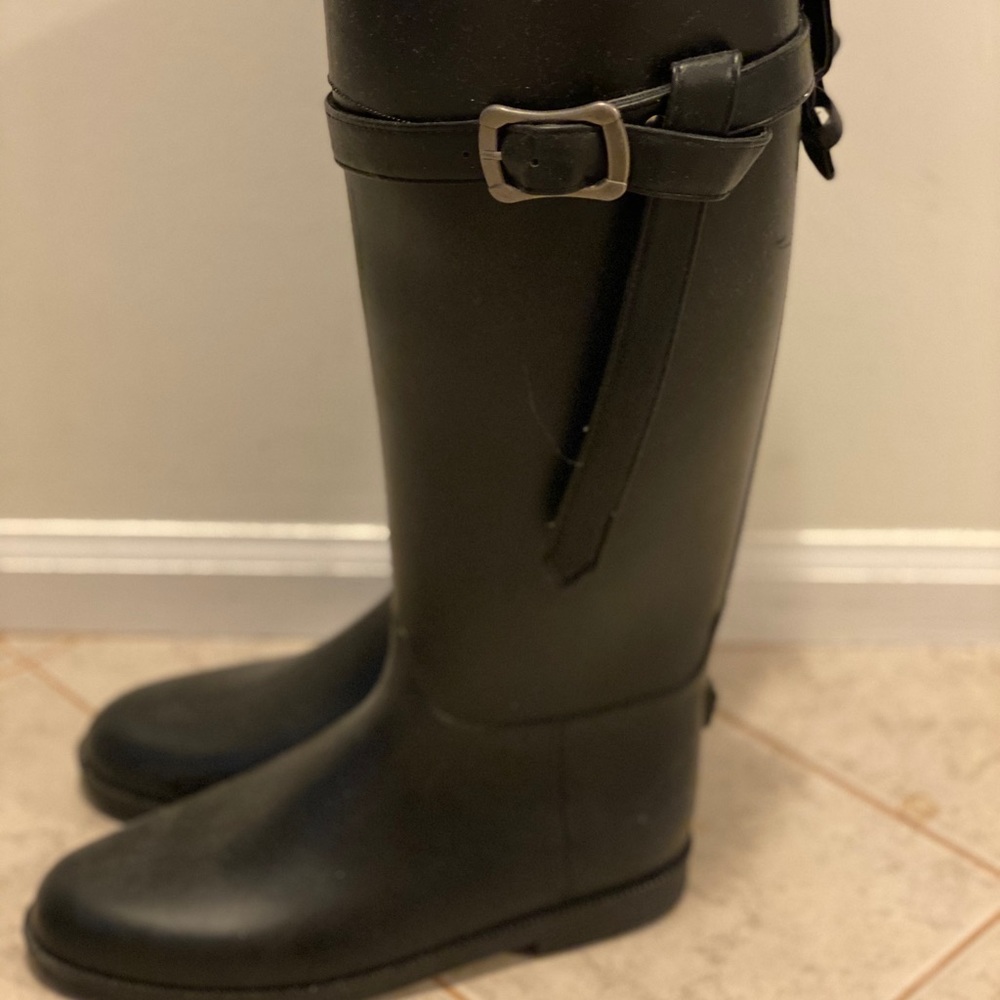 Rainboots